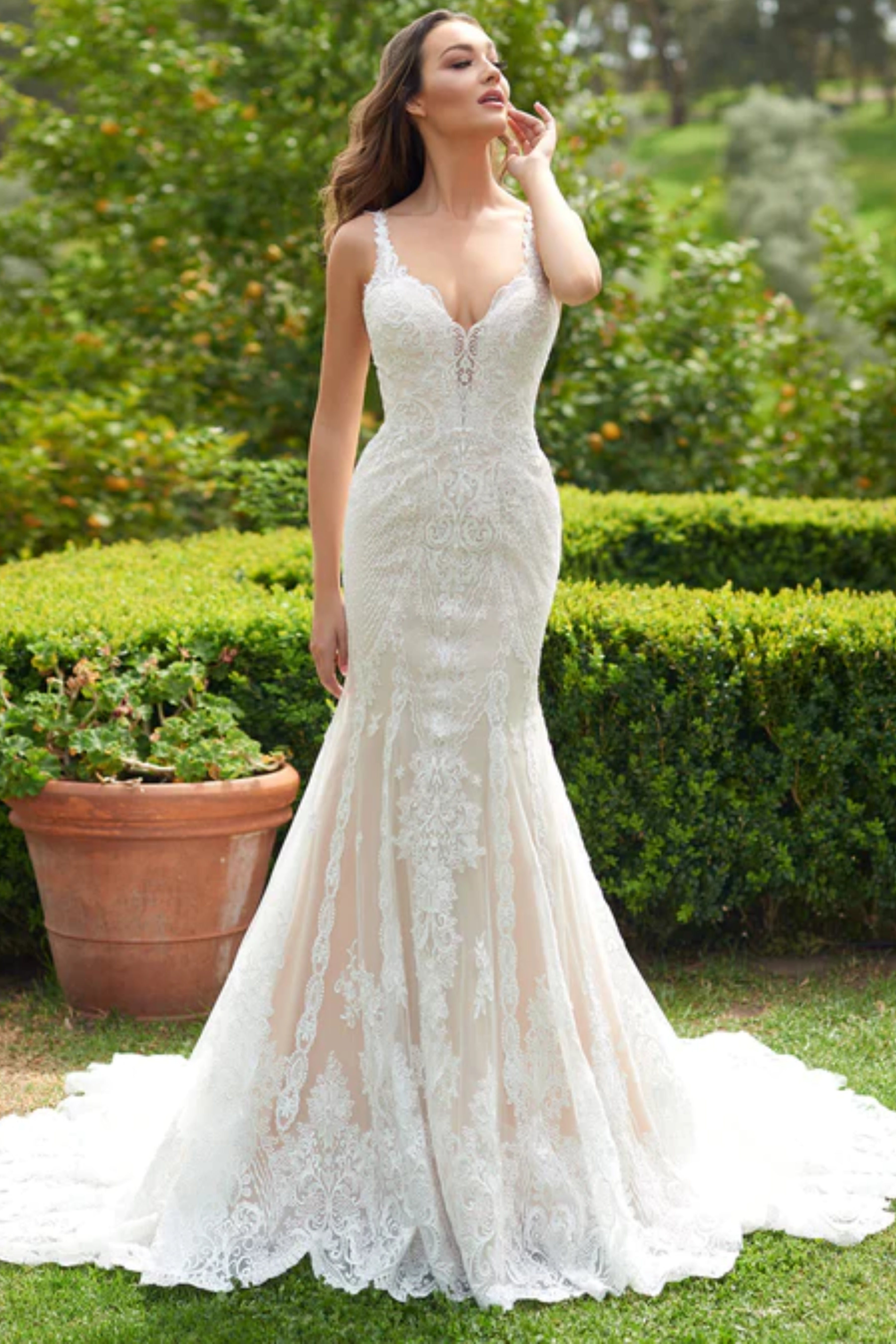 Shop bridal gowns outlet online